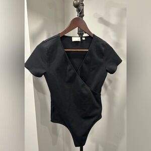 Wilfred Free plunge neckline bodysuit - size medium